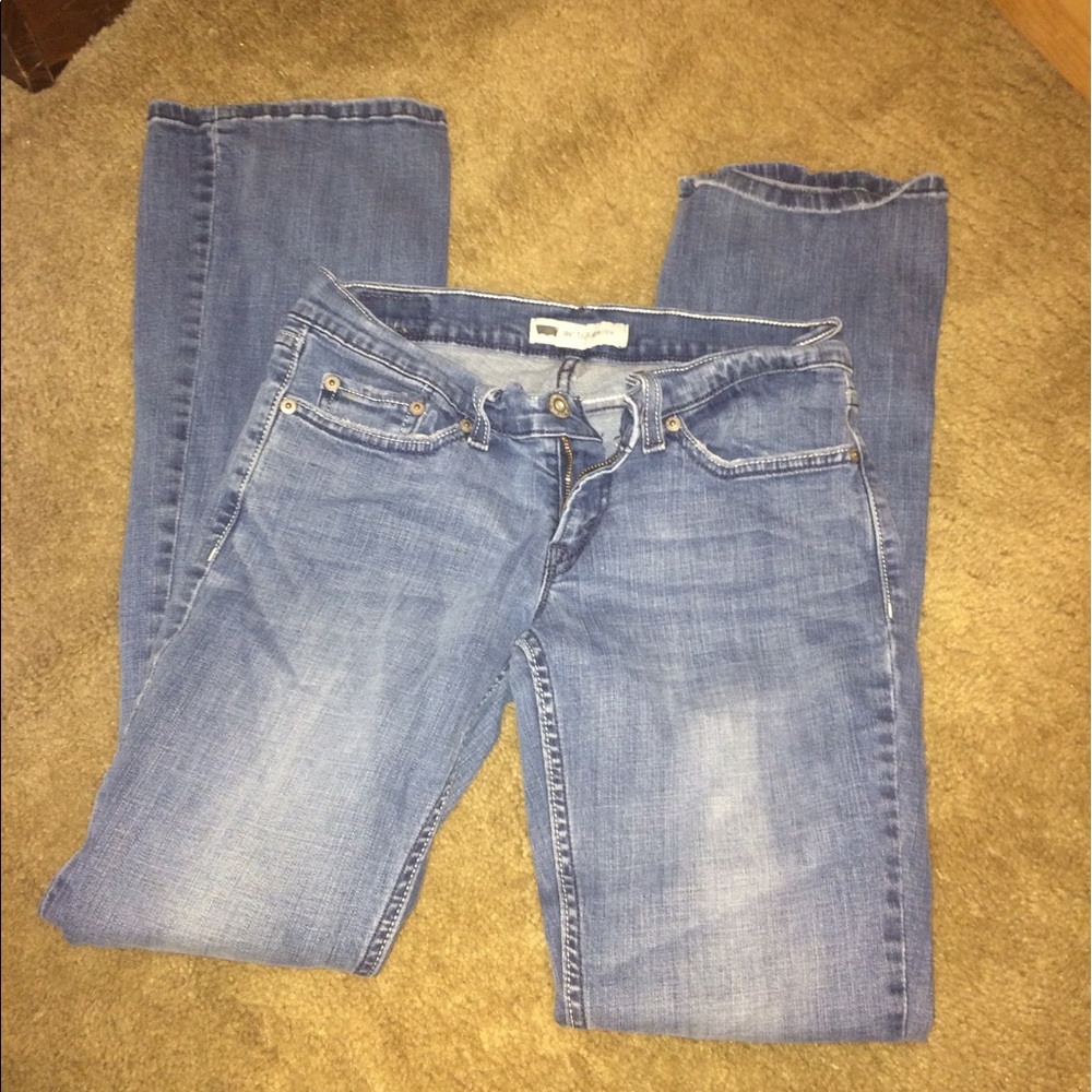 Levi's ❤️ size 5