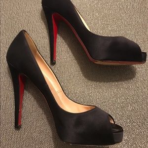 Louboutin pumps