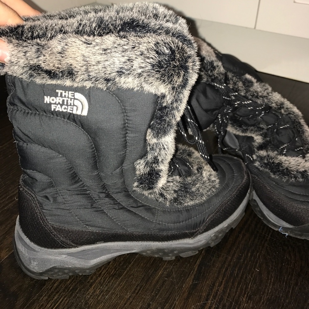 Cute Black Snow Boots
