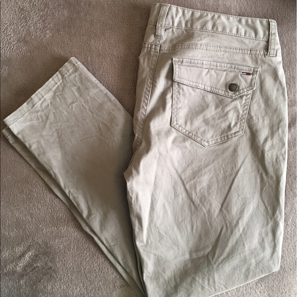 Tommy Hilfiger Gray Ankle Jeans Size 6