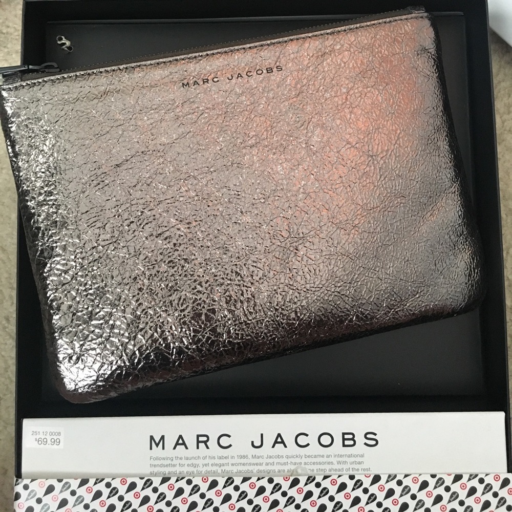 Marc Jacobs Metallic Pouch
