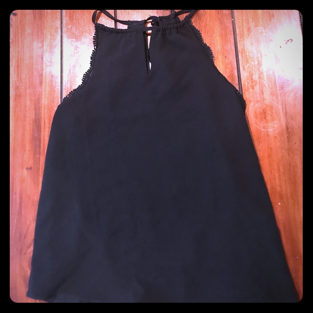Black flowy tank top