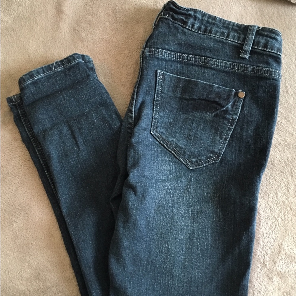 Forever 21 Button Front Skinny Jeans Size 28