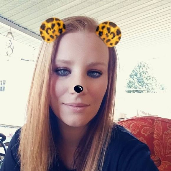 Meet your Posher, Heather - Picture 1 of 1