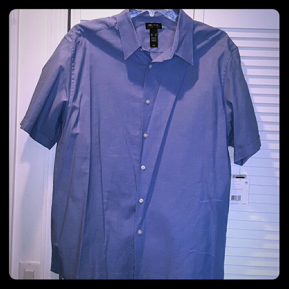 NWT - Men's Short Sleeve Linen Blend Shirt