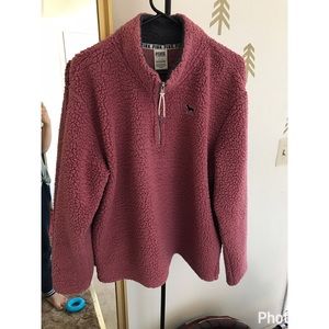 VS PINK Sherpa
