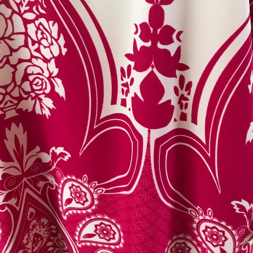 1 SM Left - Let Your Shoulders Do the Flirting! - Picture 5 of 5