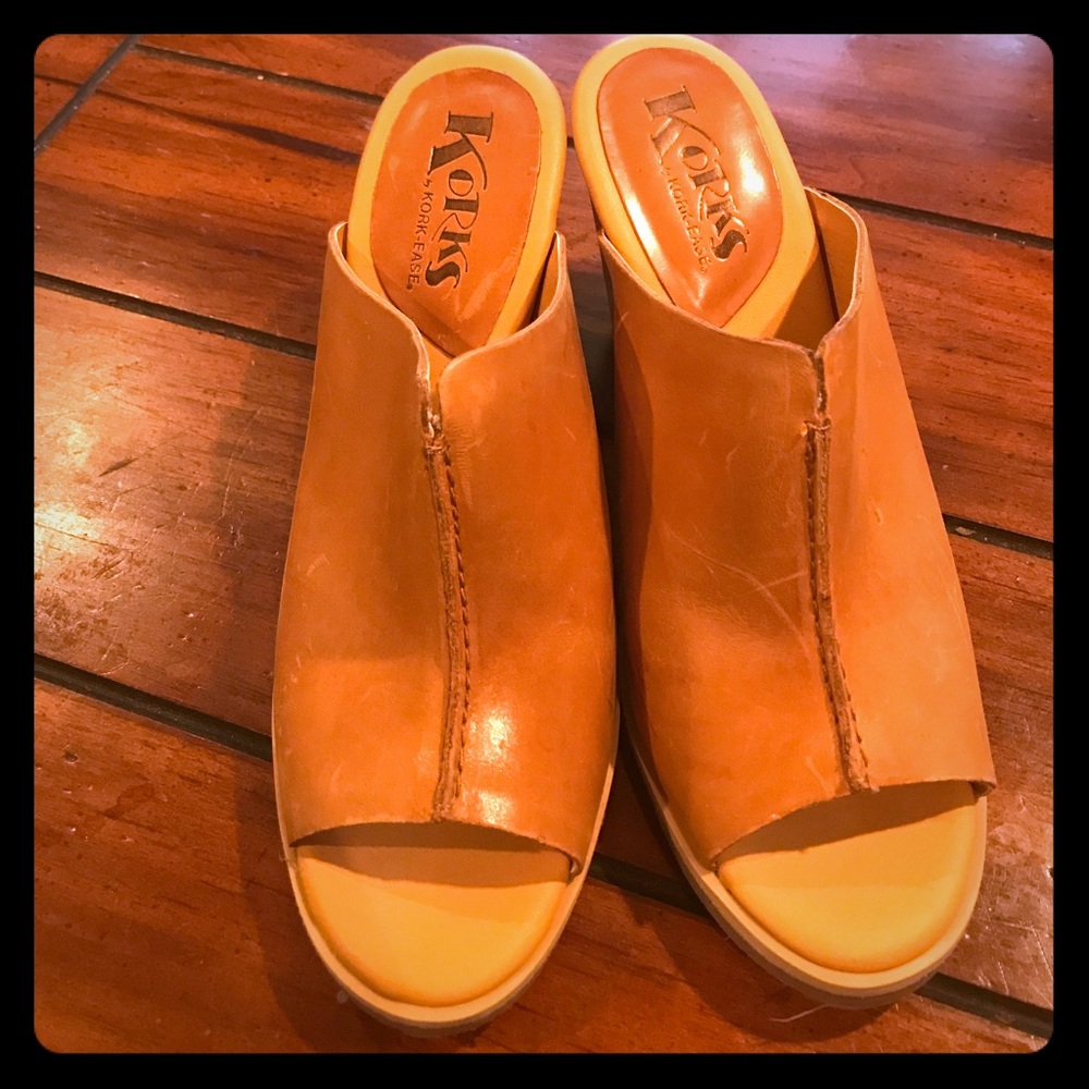 Comfy wedges