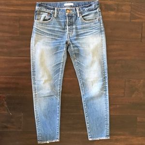 Moussy Relaxed Jean "501-Type" Fit in Size 27