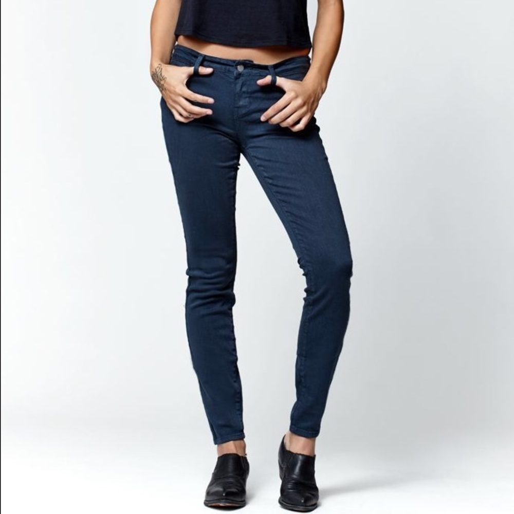 Dark blue Pacsun skinny jeans
