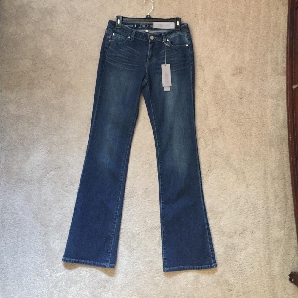 Jennifer Lopez jeans