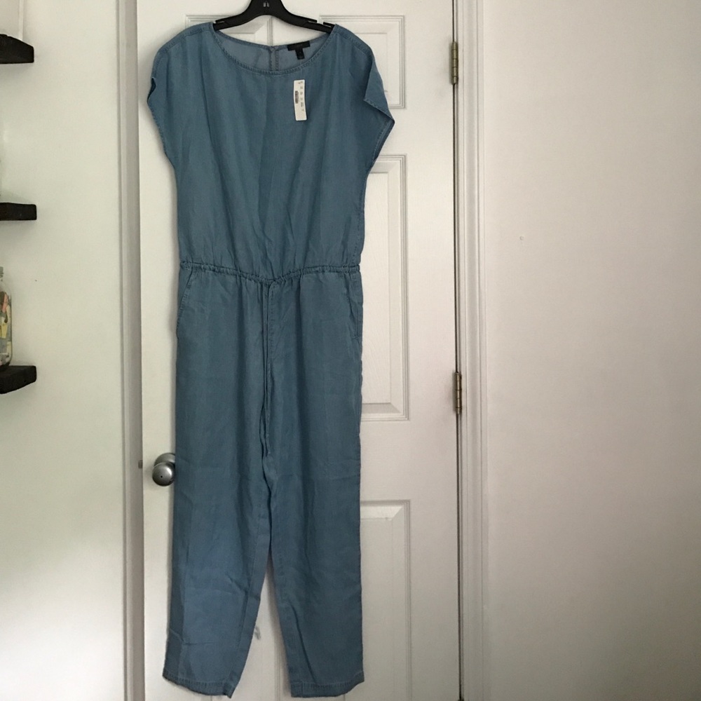 Chambray Jcrew Jumpsuit!