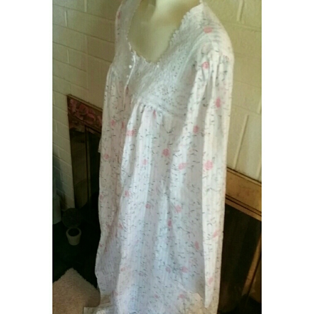 Vtg Willow Creek lacy summer nightie