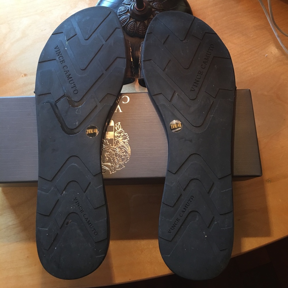 Vince Camuto Slides - Picture 6 of 6