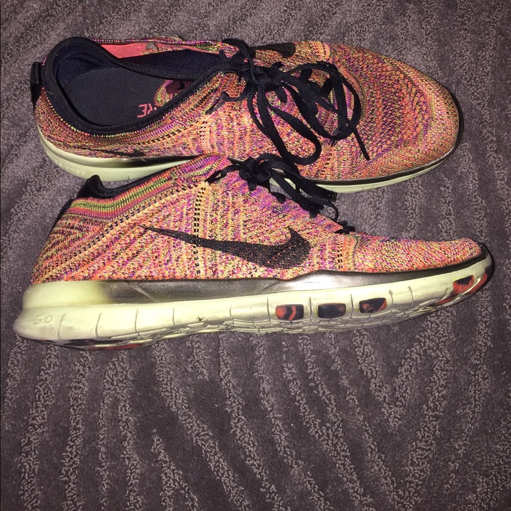 😍🎉NIKE FREE TR FLYKNIT🎉😍