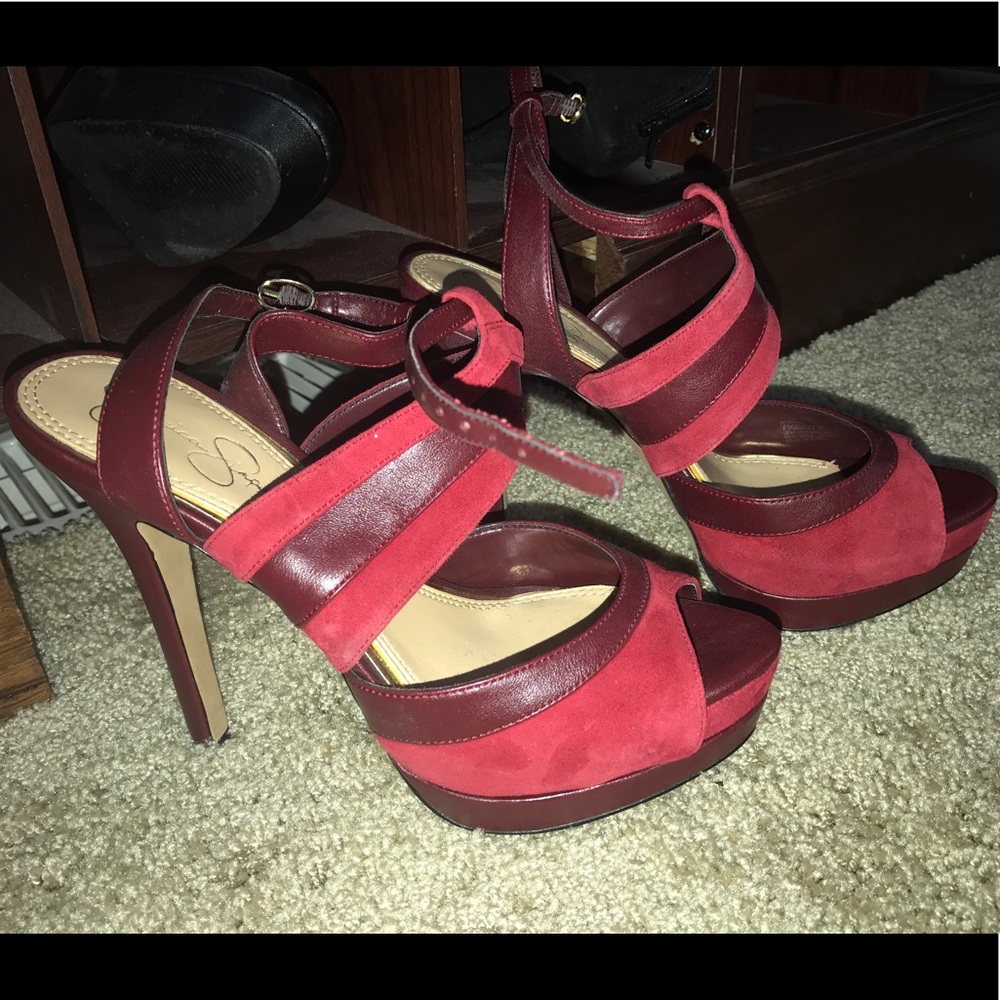 Jessica Simpson heels size 7.5