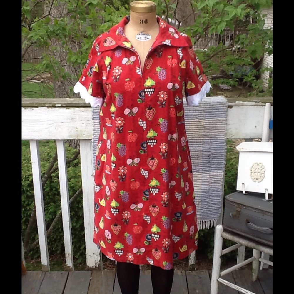 Adorable VTG 60s A-Line Swing Tent Dress