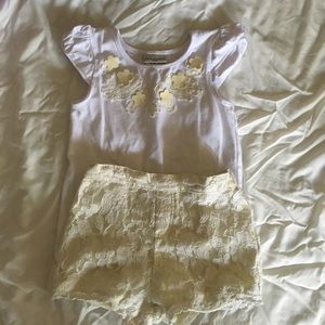 Max Studio short set