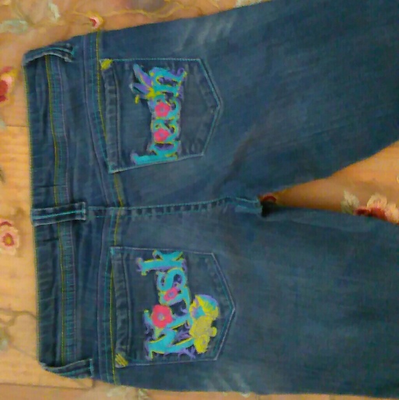 Jeans - Picture 2 of 3