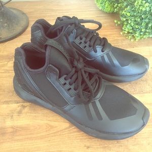 Adidas Women's Tubular Runner. 6.5 but runs big