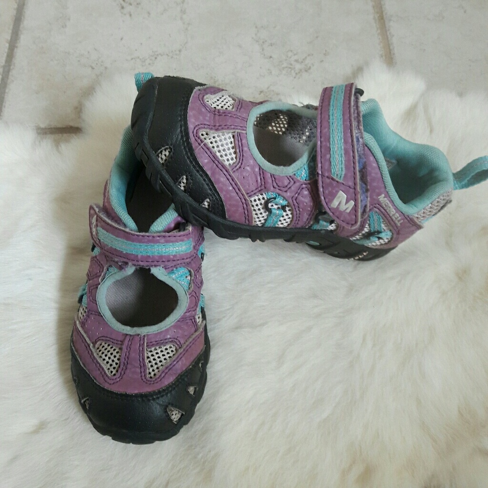 Merrill toddler sandle size 10