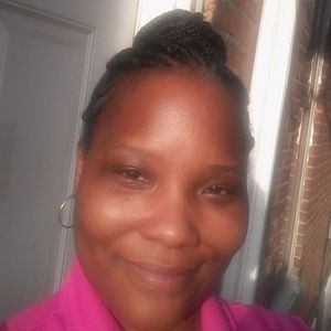 Meet your Posher, Bobbie