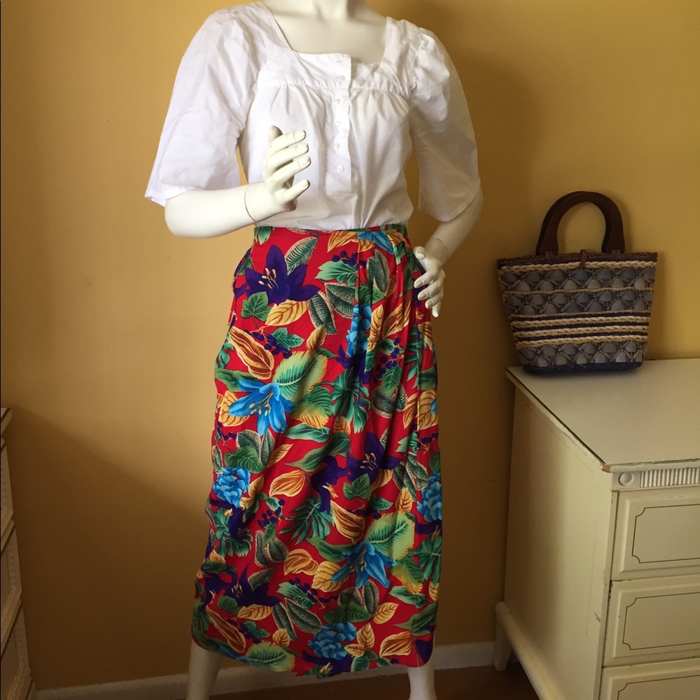 Vintage tropical print wrap skirt.