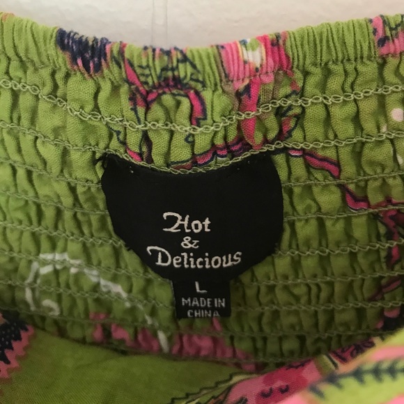 Floral Print Skirt by Hot & Delicious - Picture 4 of 6