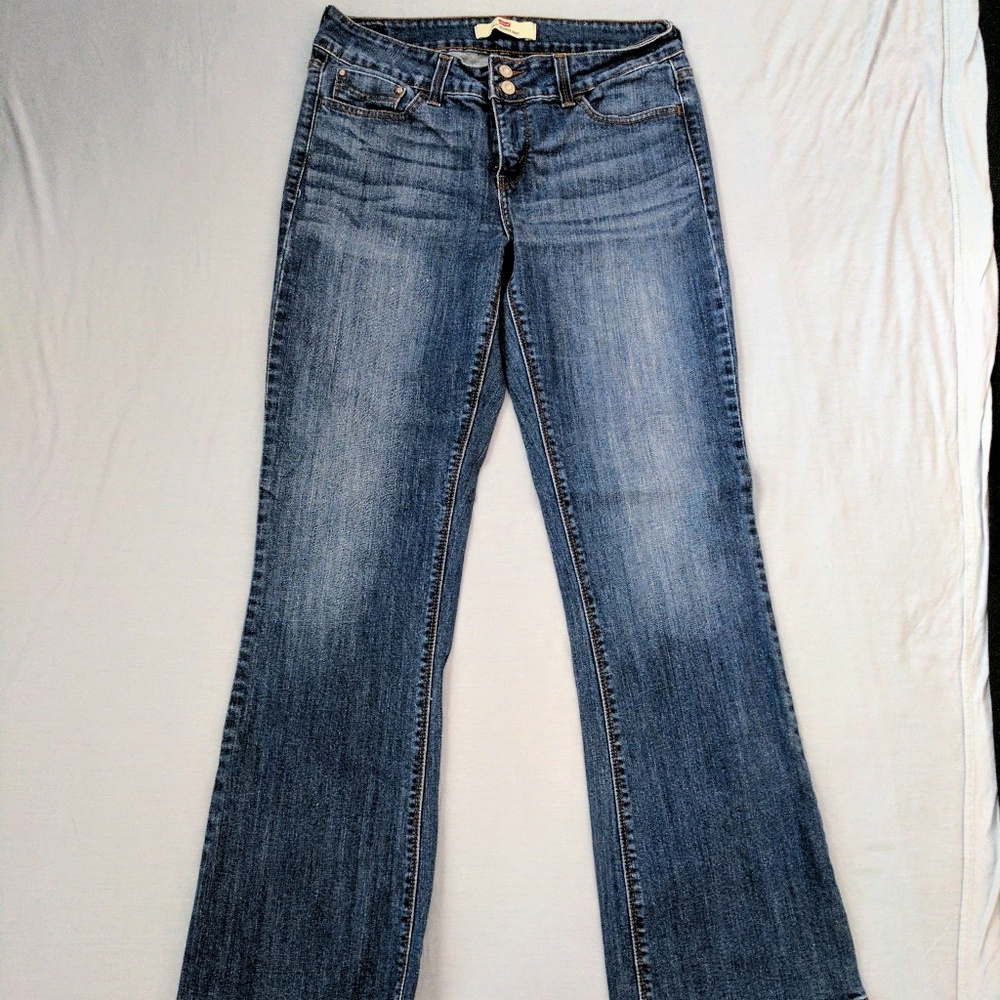 Levi's slender boot cut jeans