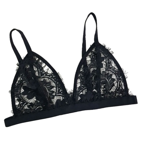 Black Lace Bralette - Picture 2 of 3