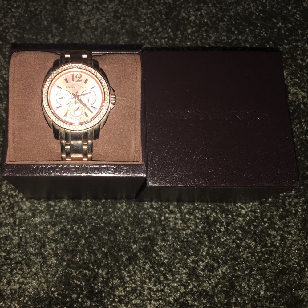 Gorgeous Michael kors watch