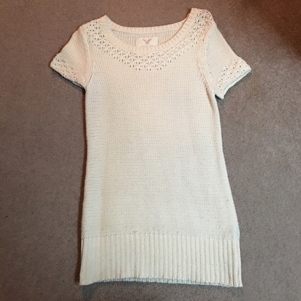 AEO short sleeved sweater