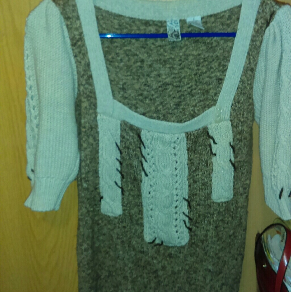 Women's shirt