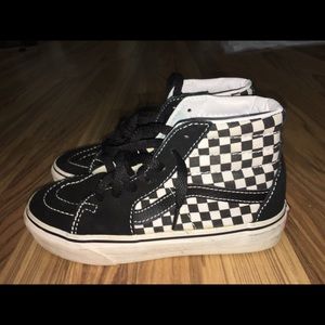 YOUTH CHECKERED VANS
