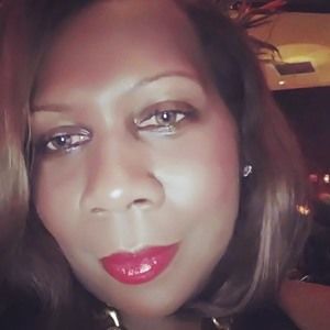 Meet your Posher, Misti