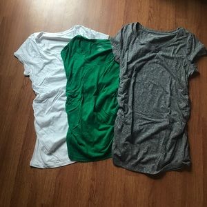 Liz Lange Maternity Shirt lot