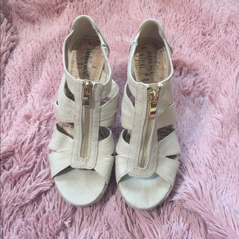 Zip Up Wedges