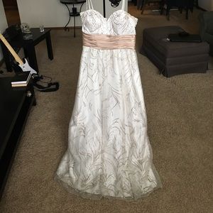CUTE PROM DRESS!
