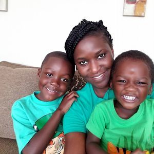 Meet your Posher, Bisi