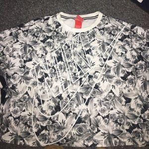 Nike floral crop t-shirt