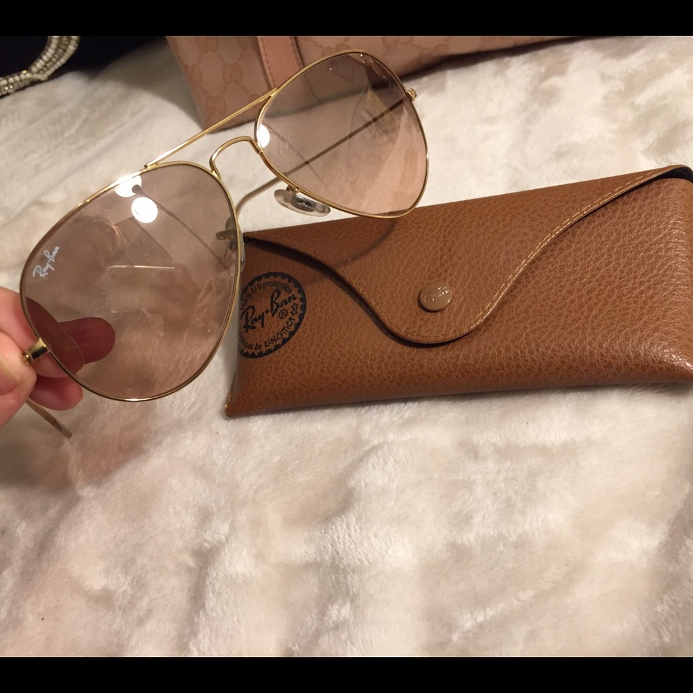 Rose gold Ray-Ban sunnies - Picture 2 of 5