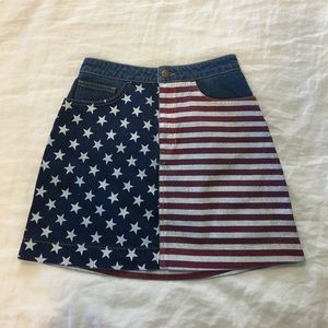 American Apparel Denim skirt. American flag print