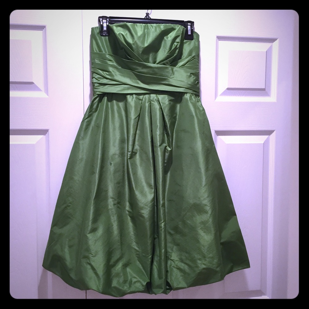 🎄SALE🎄Donna  Ricco green cocktail dress
