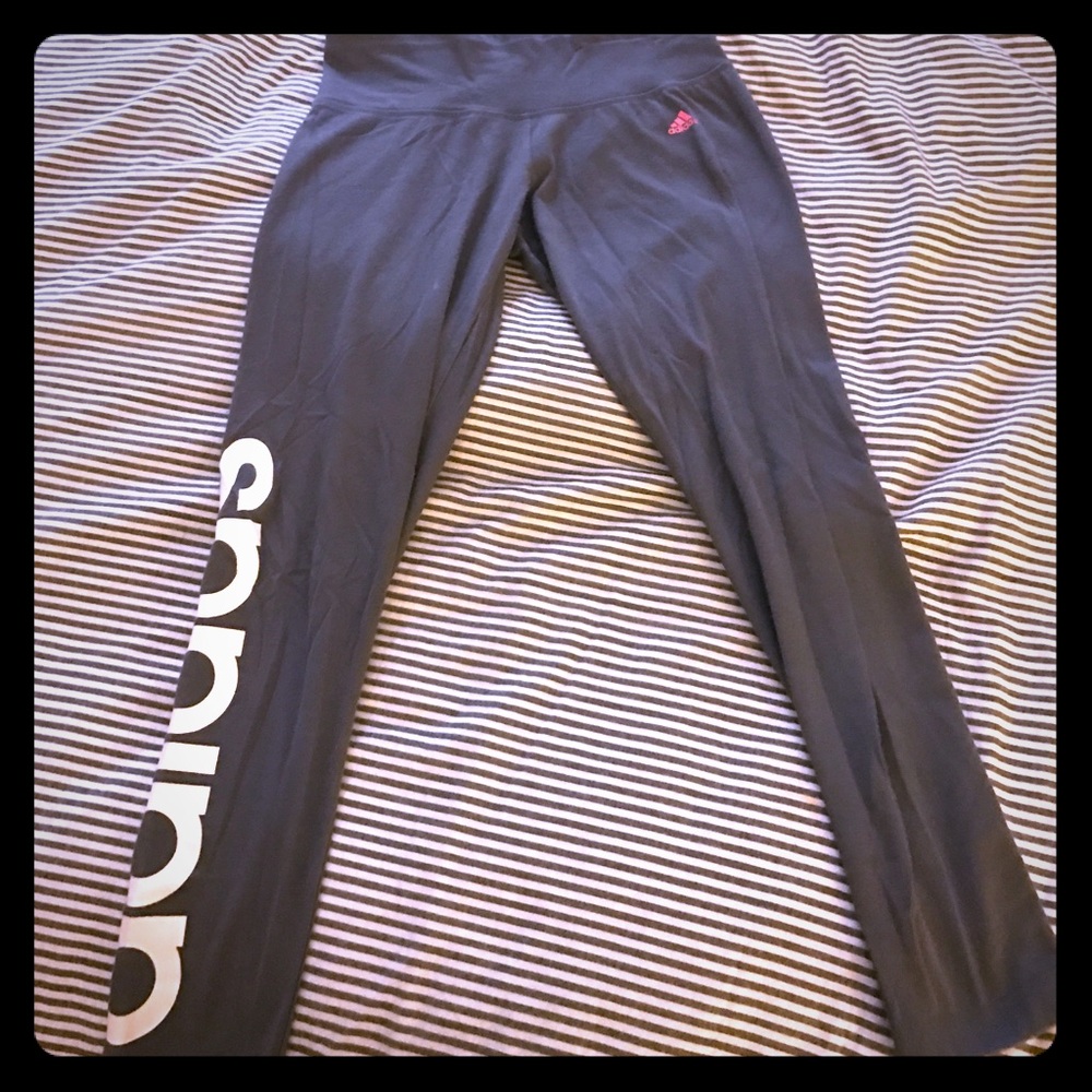 ⚡️SALE⚡️ Adidas Leggings