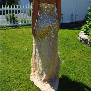 Beautiful Jaay couture tan strapless dress👑✨