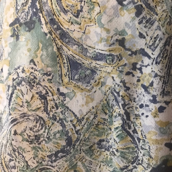 Paisley High Waisted Straight Skirt with Back Zipper and Split - Picture 4 of 4