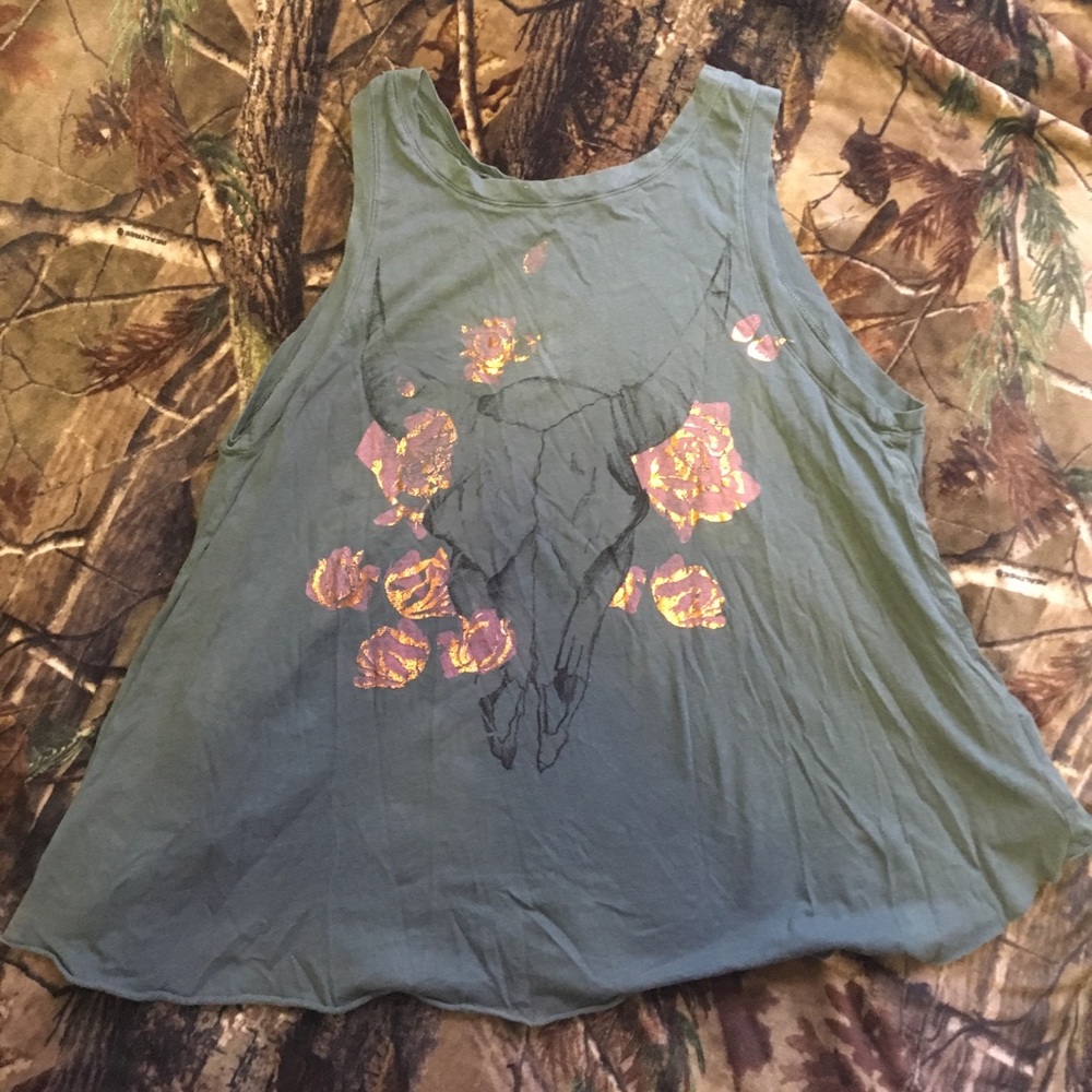 Graphic Open Back Tank Top