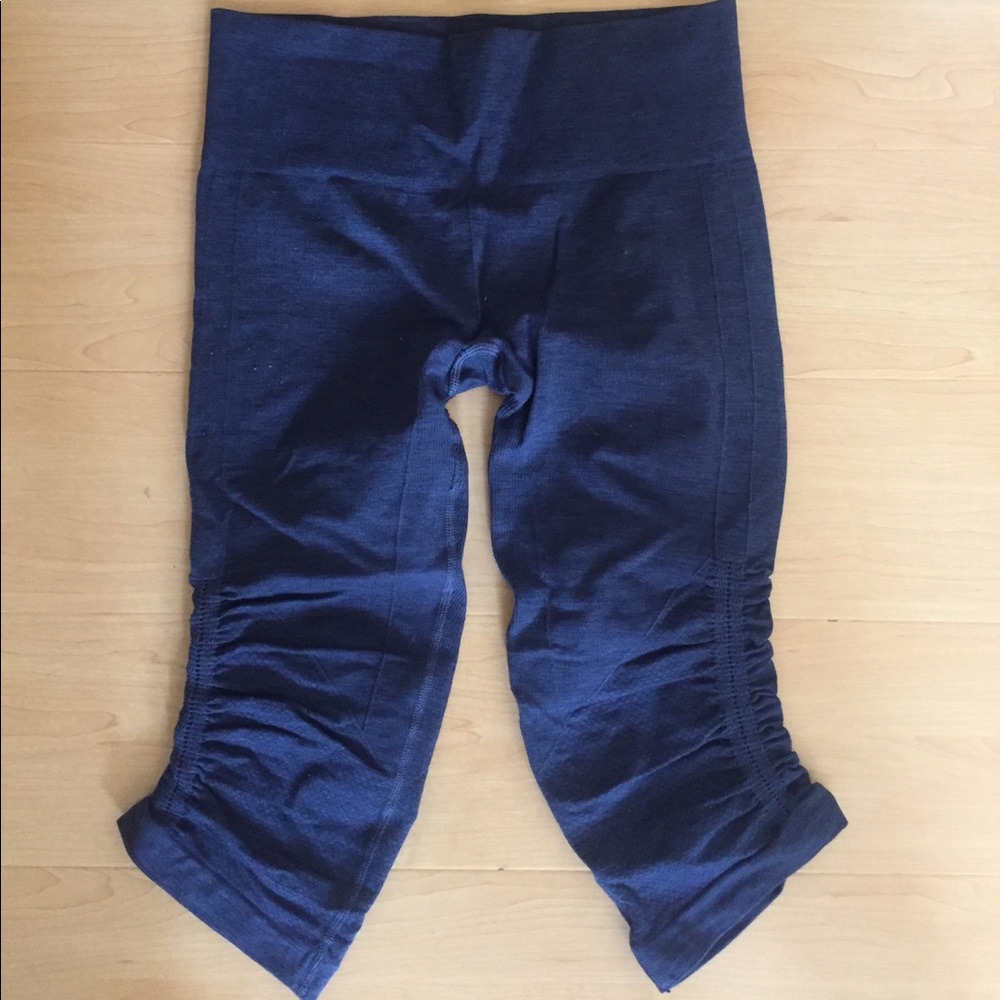 Lululemon In The Flow Crop II
