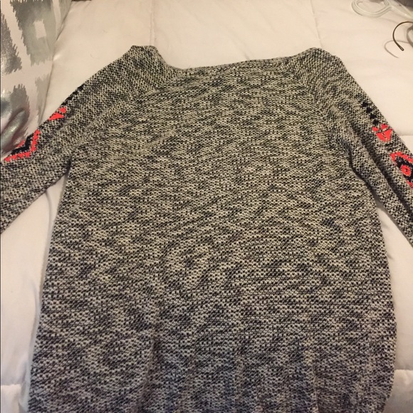 Forever 21 lightweight sweater - Picture 3 of 3