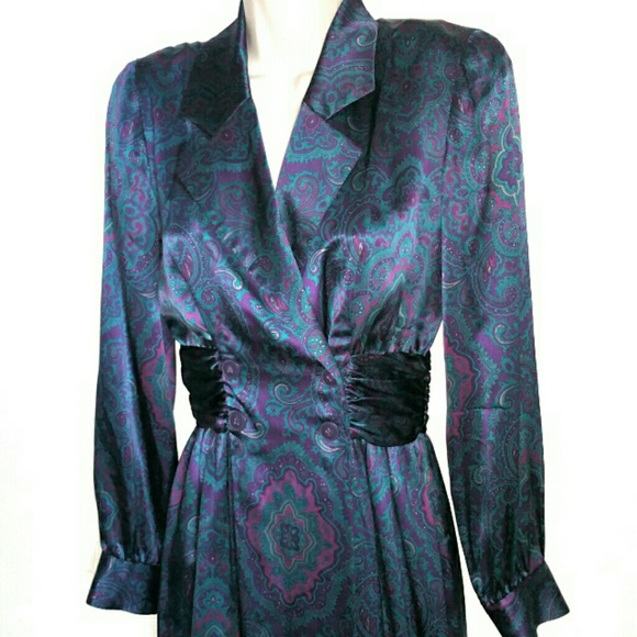SOLD**Vtg.100% SILK Liz Claiborne Dress - Picture 2 of 7